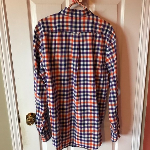 Bundle: Men’s IZOD Button Down Shirts, Small - Picture 3 of 7